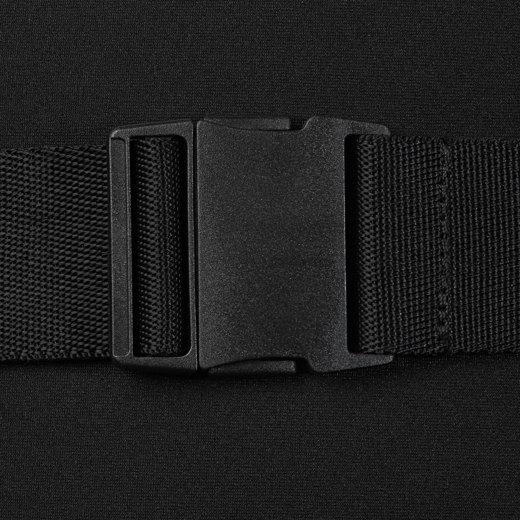 Altitude Waist Pack Black buckle closeup