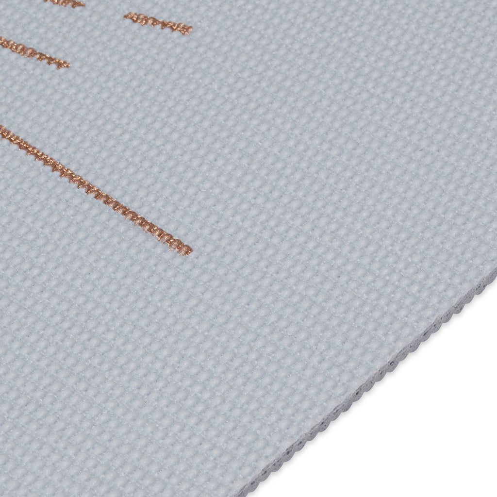 Premium Yoga Mat - Violet Vision (6mm) closeup