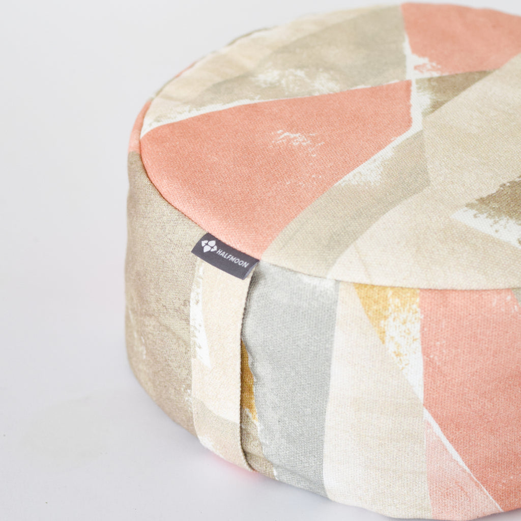 Halfmoon Mod Meditation Cushion Dunes closeup