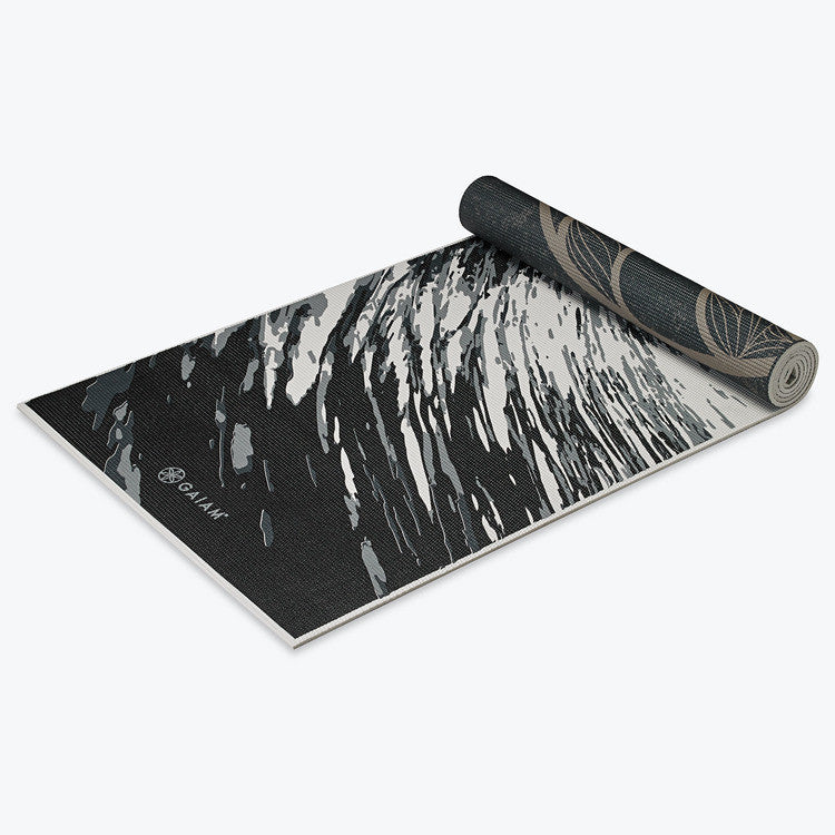 Spiral Motion Reversible Yoga Mat from Gaiam (5mm)