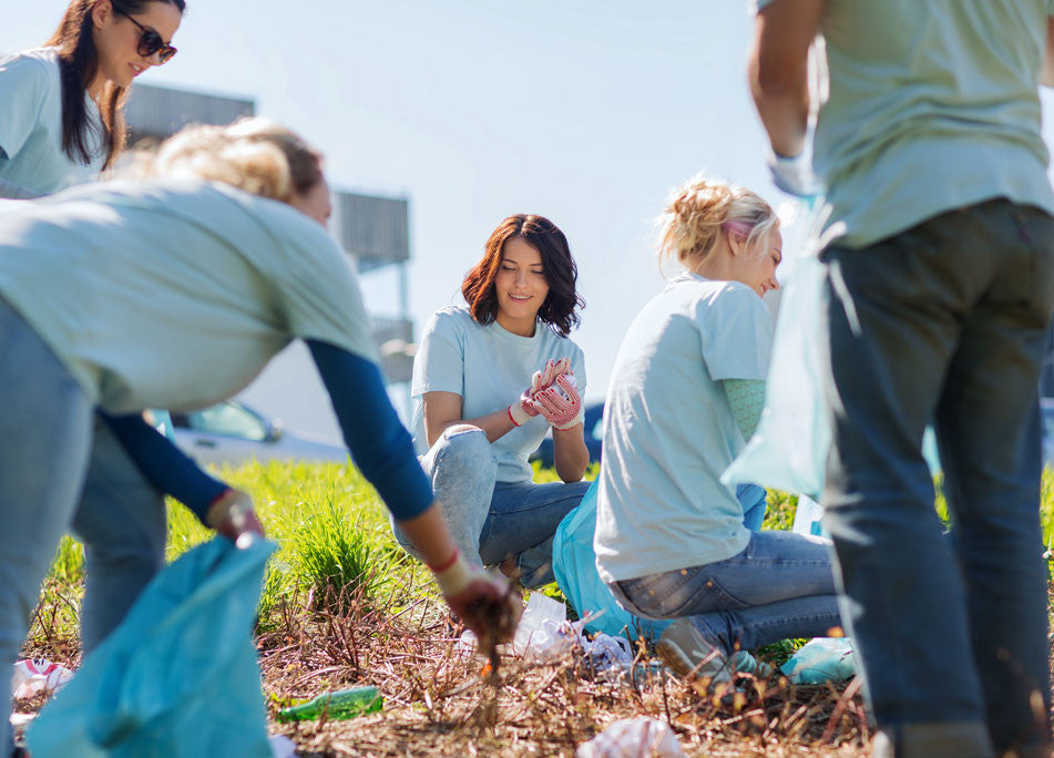 4 Ways to Give Back to Your Community