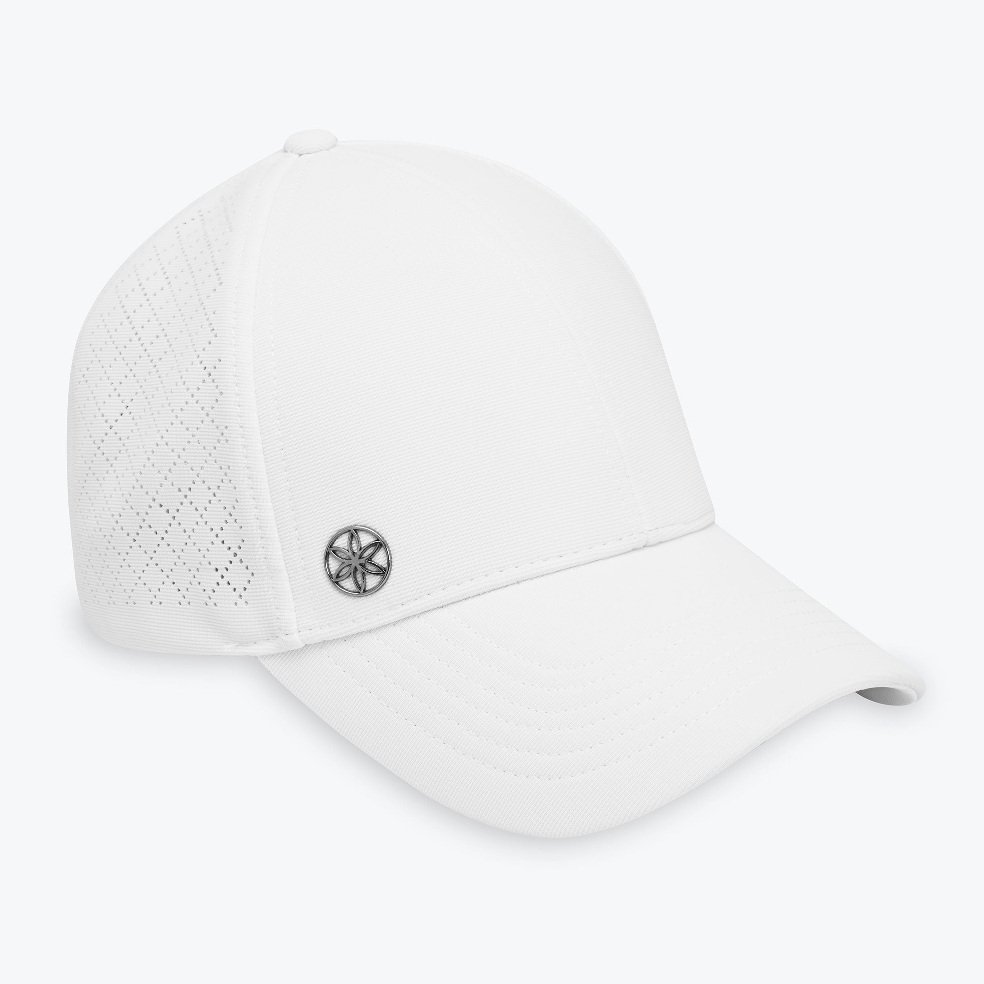 Wander Breathable Geo Hat White