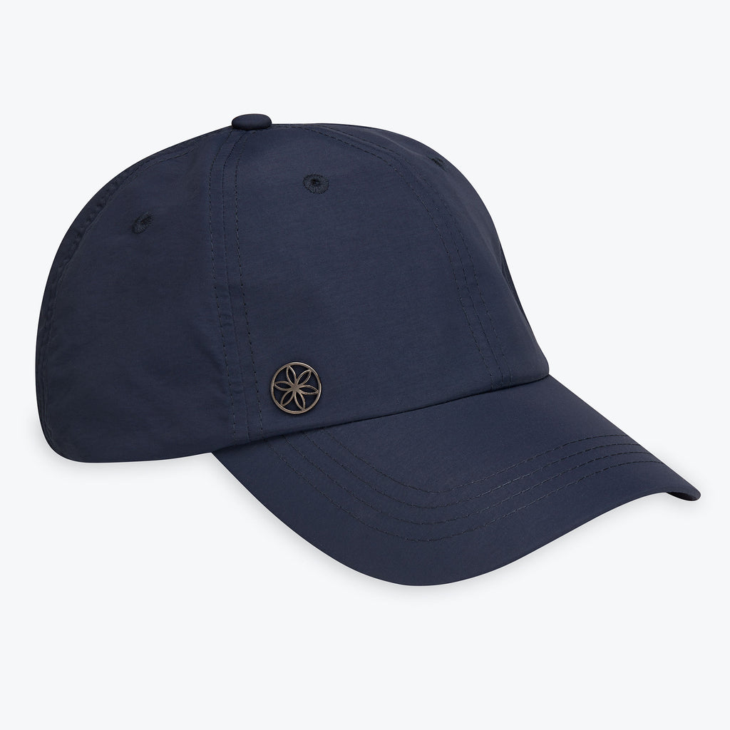 classic fitness hat in navy