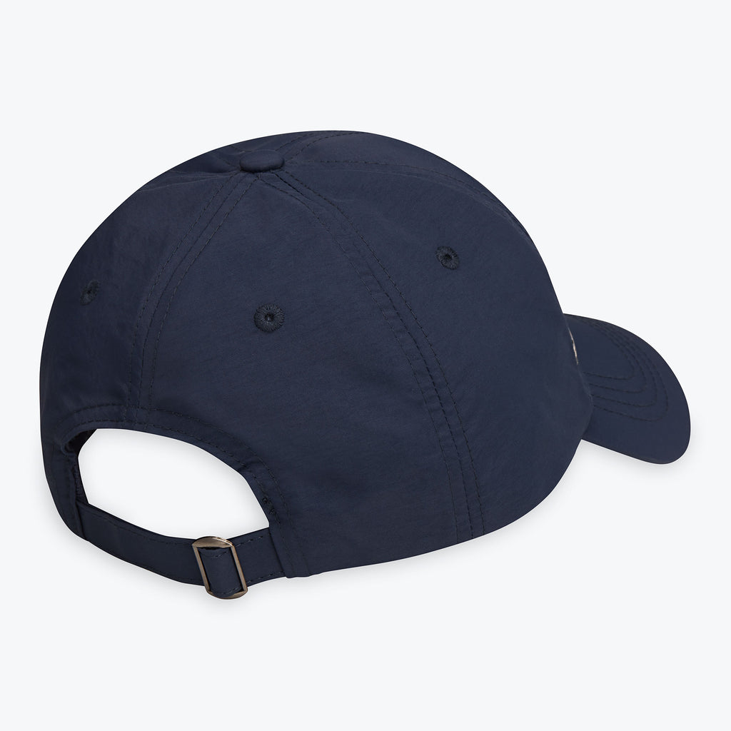 Classic Fitness Hat in navy adjustable closure