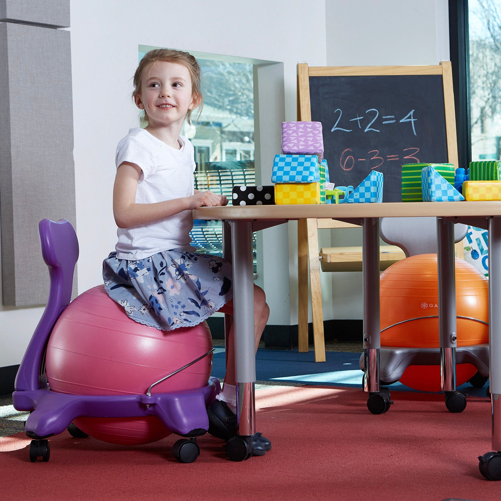 Pink Rolling Sitting/Standing Reversible Desk with Side Storage - Mind  Reader